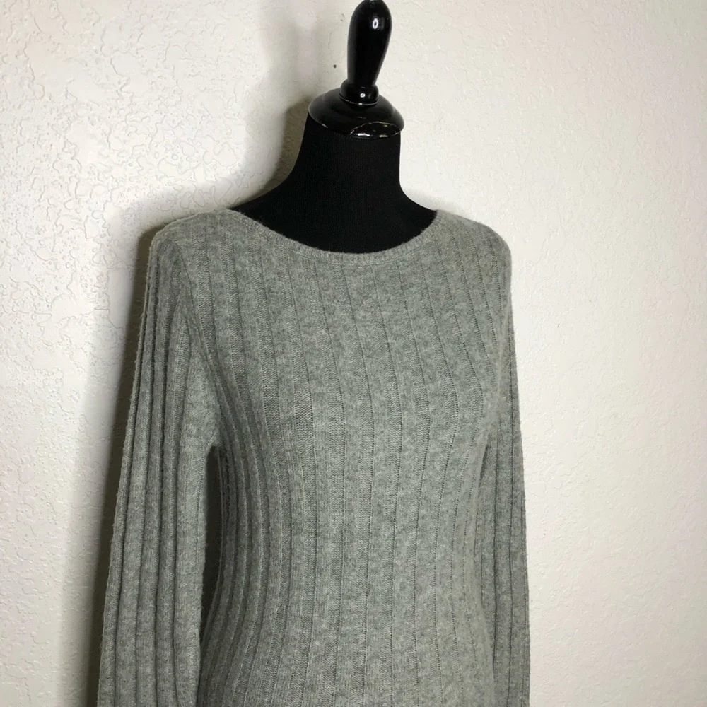 Abercrombie Fitch gray ribbed sweater knit side slit maxi dress size Medium NWT